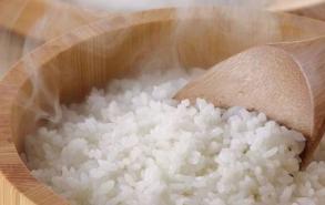 高压锅蒸米饭需要多长时间