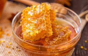 蜂胶和蜂蜜有什么区别